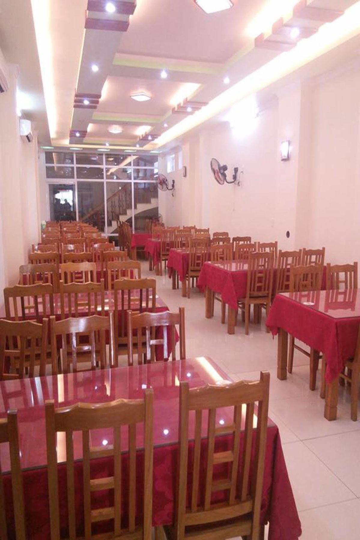 Hoang Ngoc Hotel Dong Khe Sau Eksteriør bilde