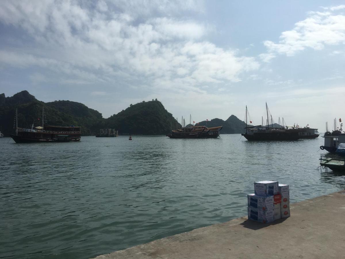 Hoang Ngoc Hotel Dong Khe Sau Eksteriør bilde