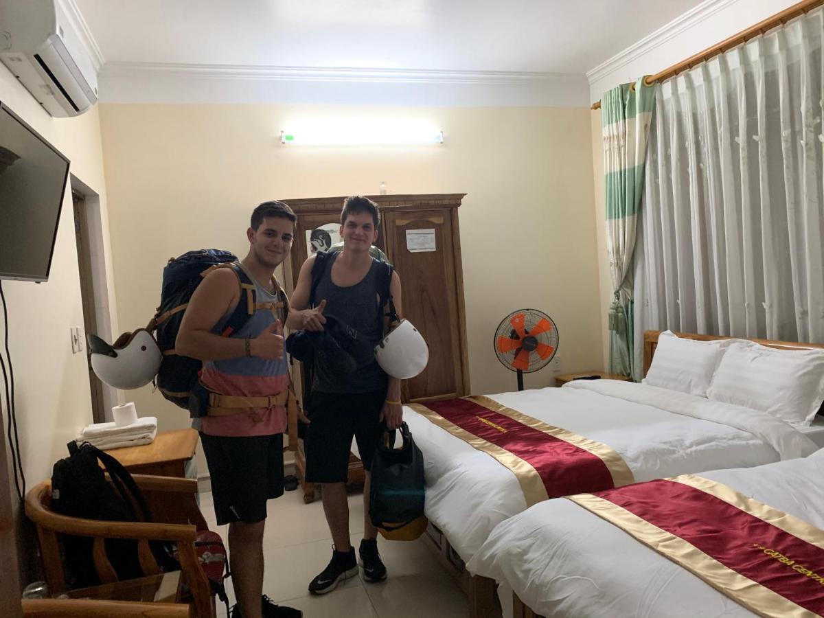 Hoang Ngoc Hotel Dong Khe Sau Eksteriør bilde
